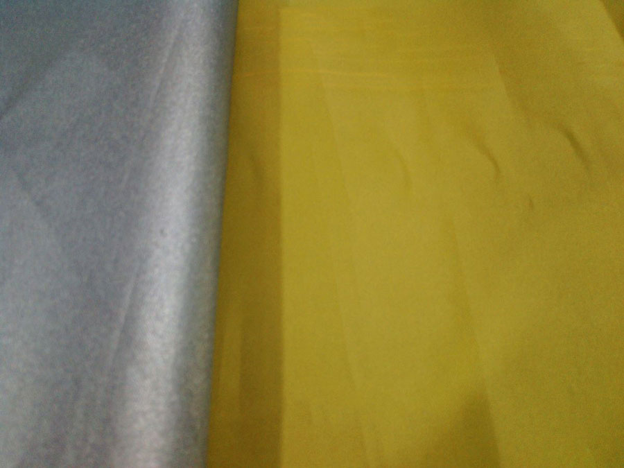 Vải polyester phủ PU - Công Ty TNHH Thương Mại Dịch Vụ Lê Hoàng Hiếu